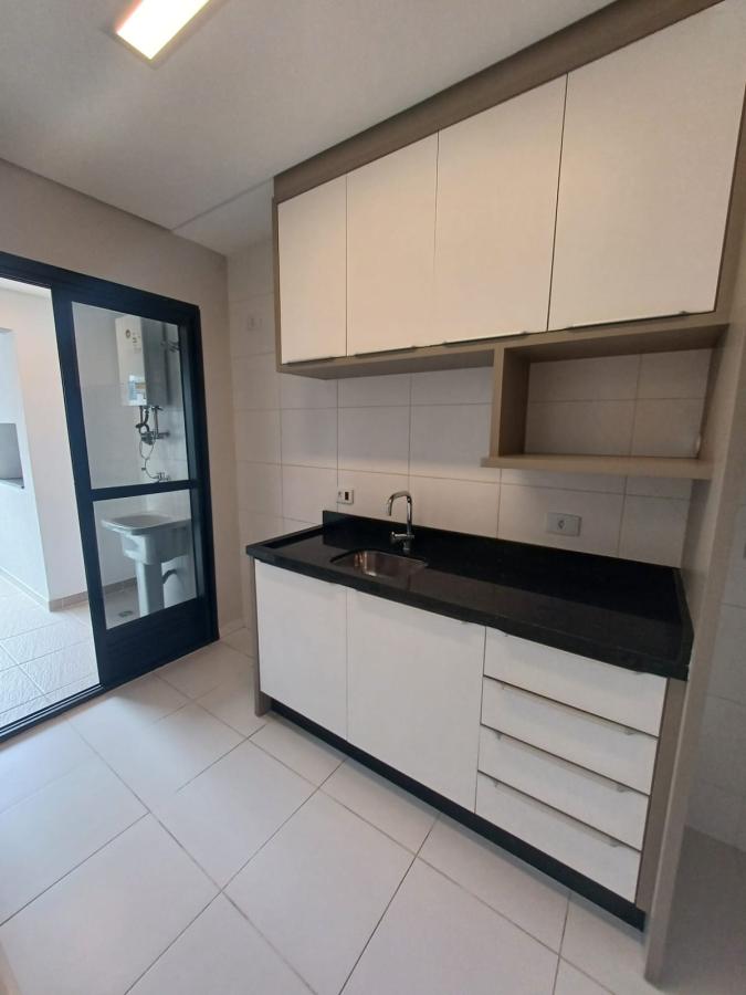 Apartamento à venda com 2 quartos, 62m² - Foto 12