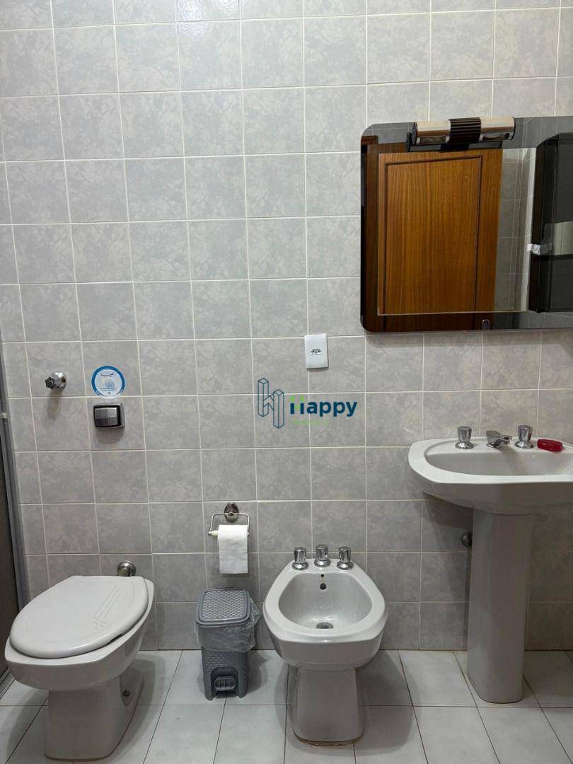 Casa para alugar com 3 quartos, 560m² - Foto 10