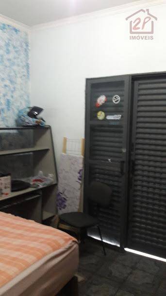 Sobrado à venda com 4 quartos, 300m² - Foto 21