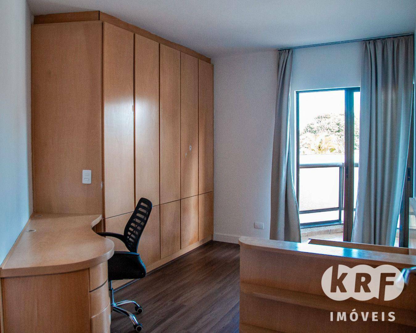 Casa à venda e aluguel com 4 quartos, 300m² - Foto 23