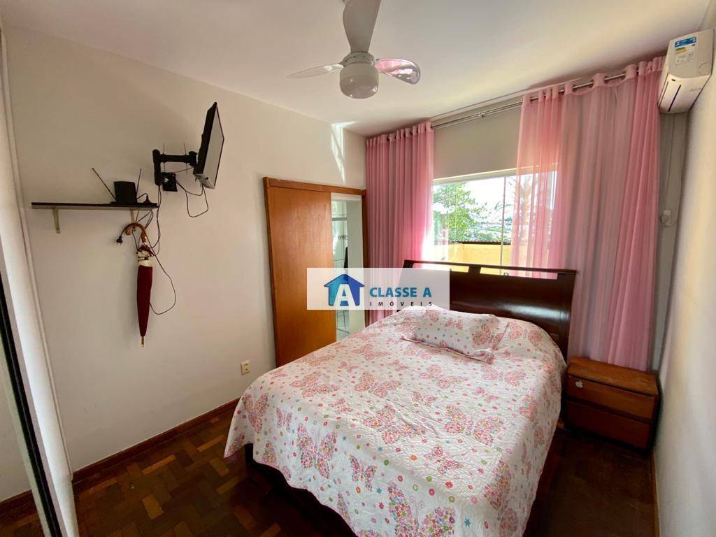 Casa à venda com 3 quartos, 360m² - Foto 18