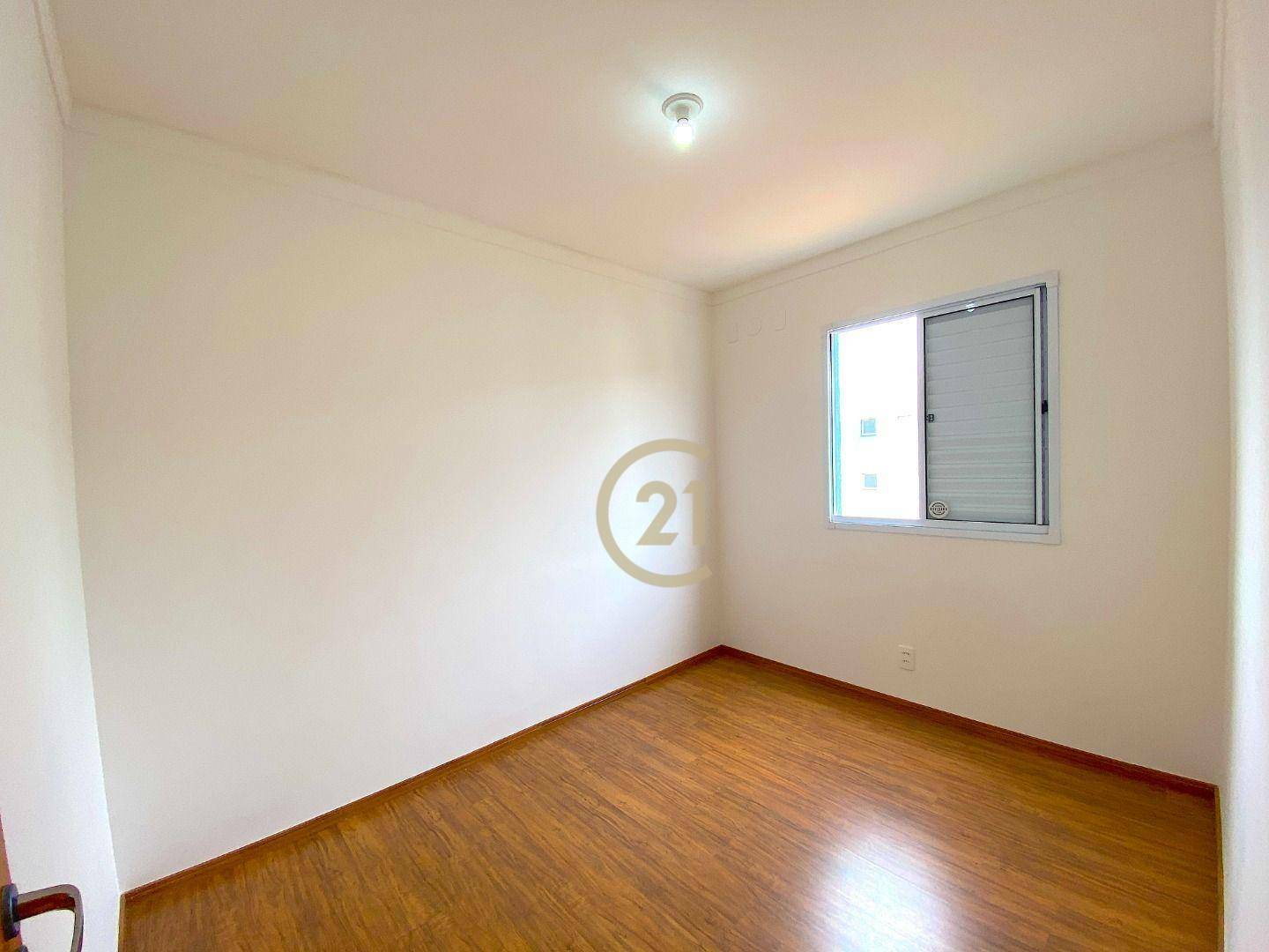 Apartamento para alugar com 2 quartos, 41m² - Foto 5
