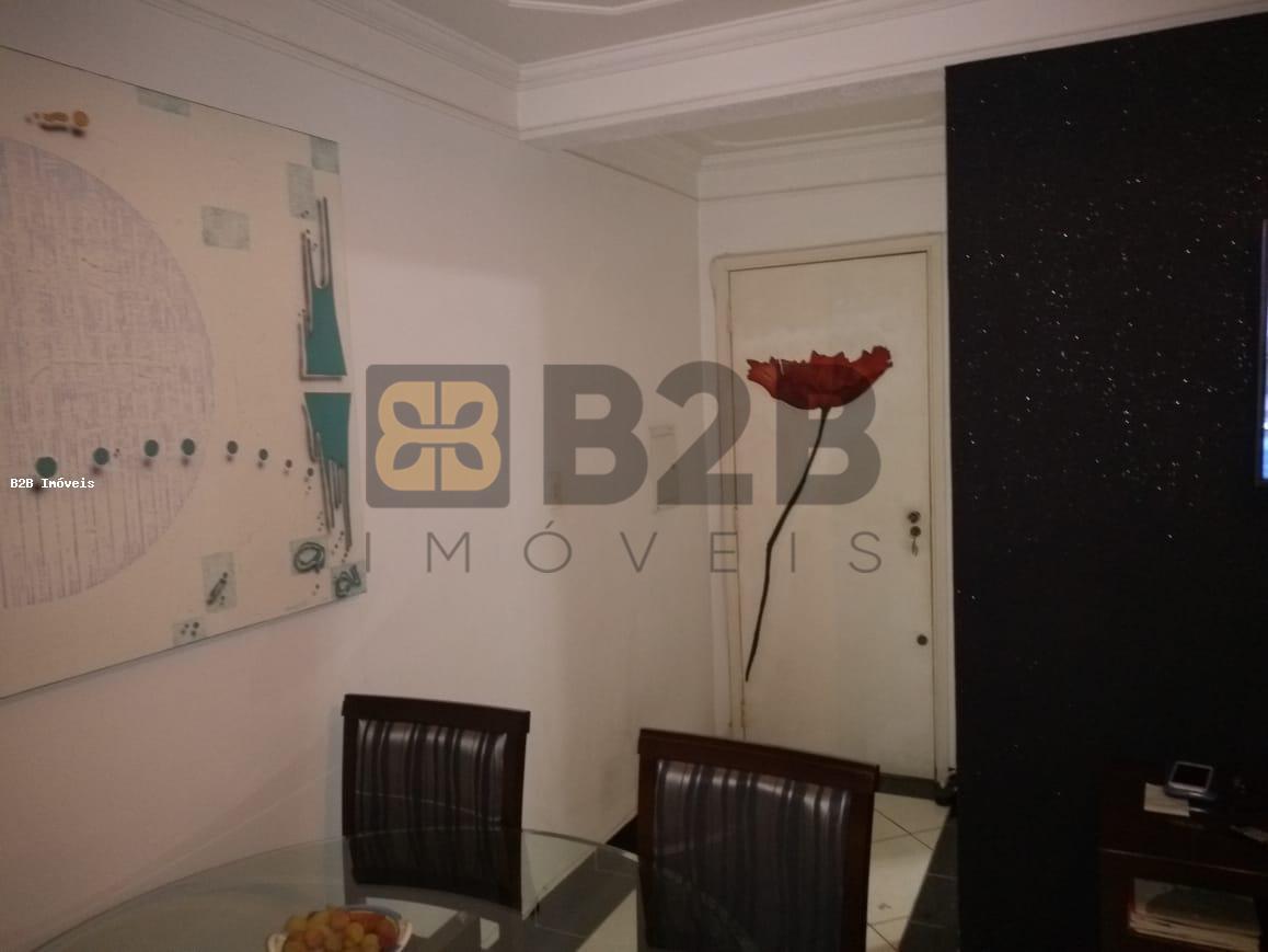 Apartamento à venda com 2 quartos, 50m² - Foto 8