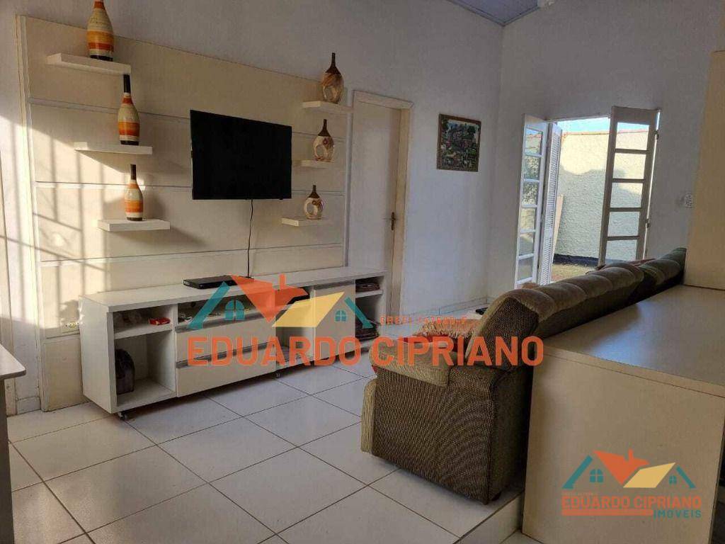 Casa à venda com 2 quartos, 52m² - Foto 17