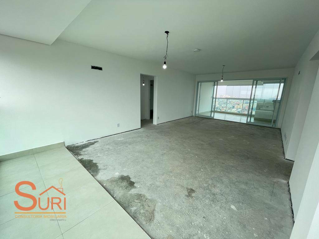 Apartamento à venda com 4 quartos, 181m² - Foto 4