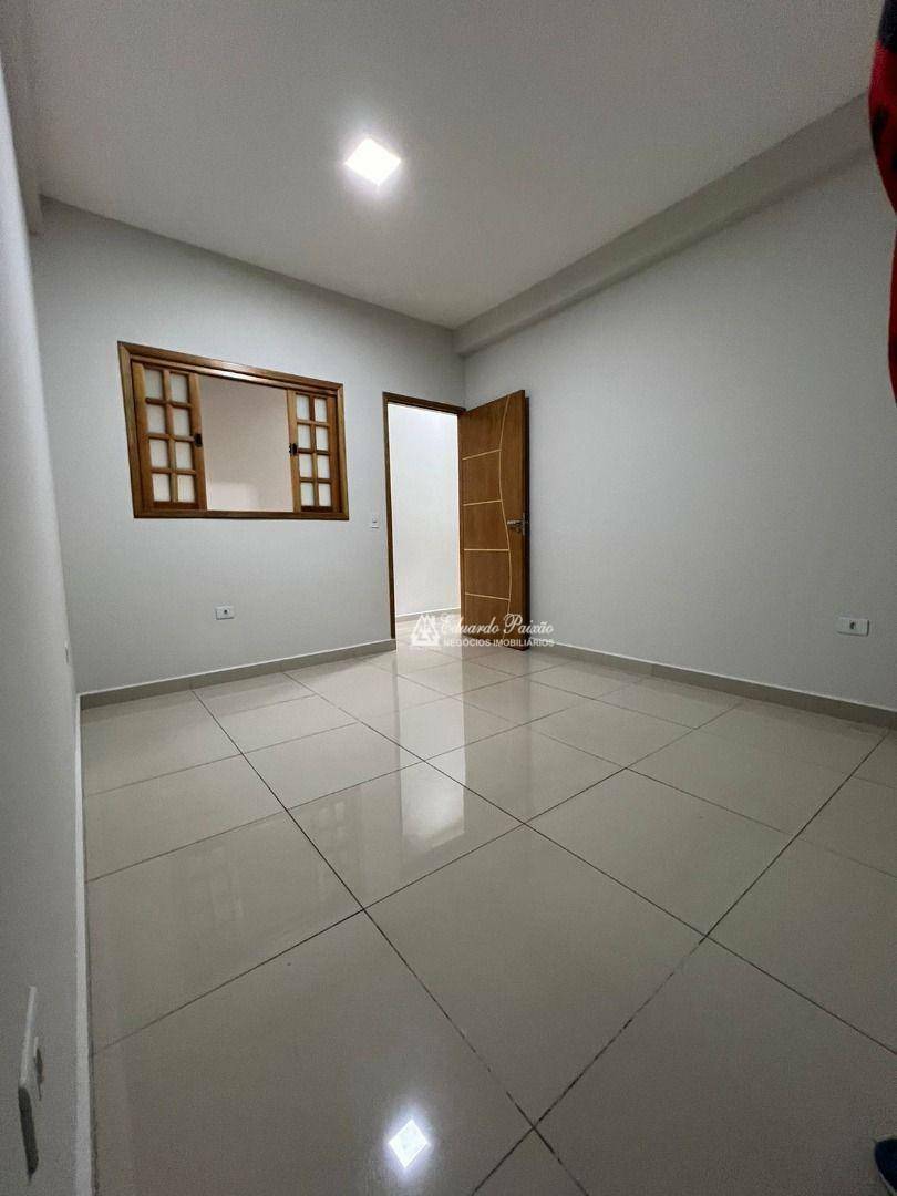 Casa para alugar com 2 quartos, 100m² - Foto 6