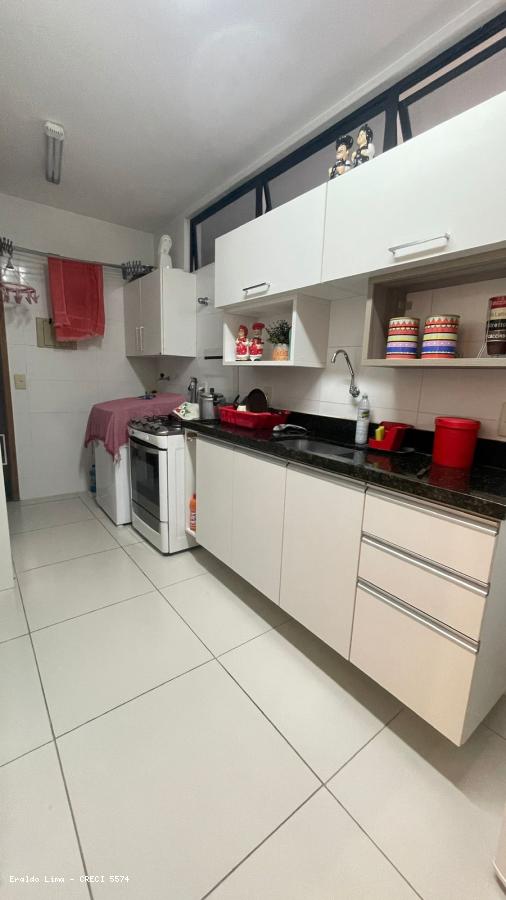 Apartamento à venda com 3 quartos, 83m² - Foto 12