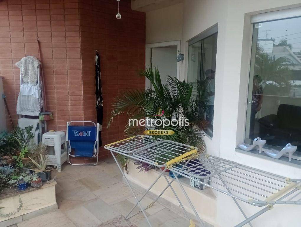 Sobrado à venda com 3 quartos, 300m² - Foto 23