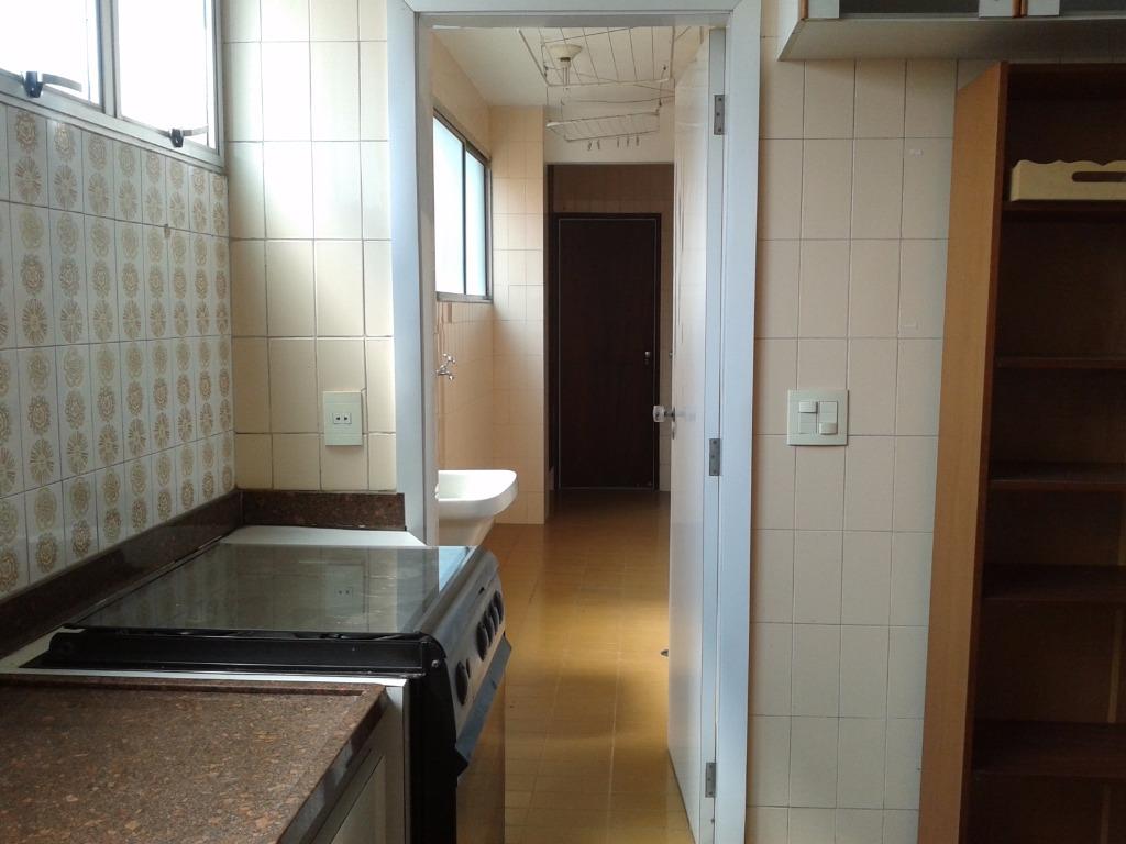 Apartamento à venda com 3 quartos, 127m² - Foto 16