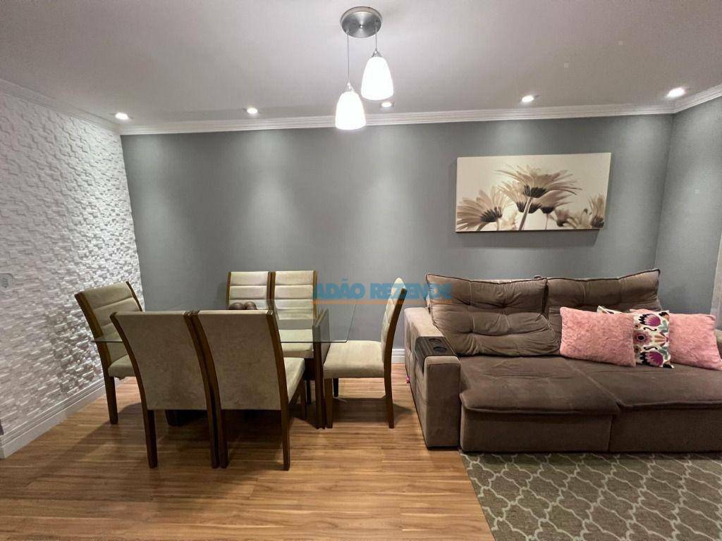 Apartamento à venda com 2 quartos, 56m² - Foto 2