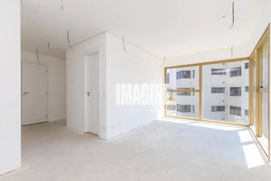 Apartamento à venda com 3 quartos, 149m² - Foto 3