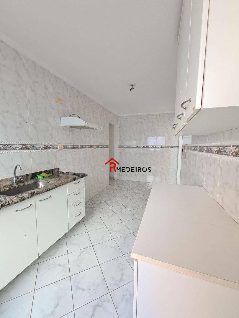 Apartamento à venda com 2 quartos, 84m² - Foto 8