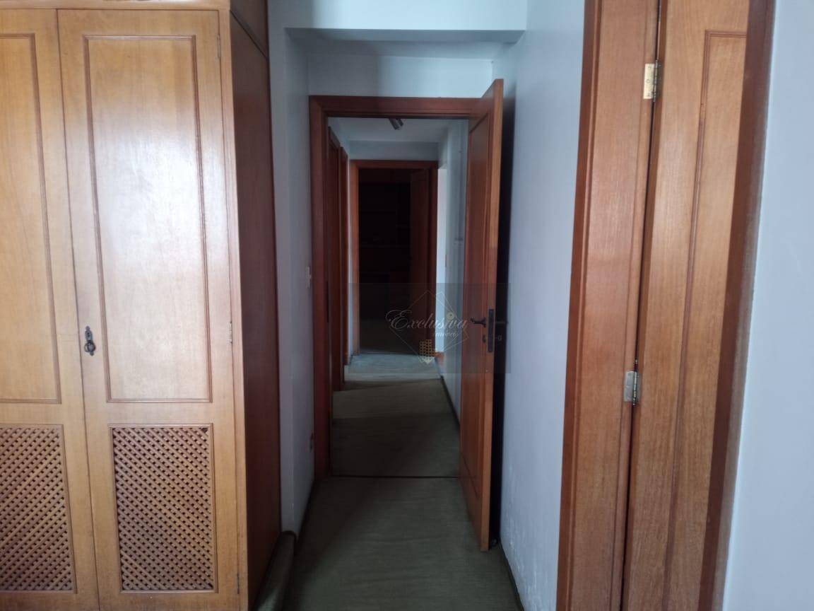 Apartamento à venda com 4 quartos, 237m² - Foto 7