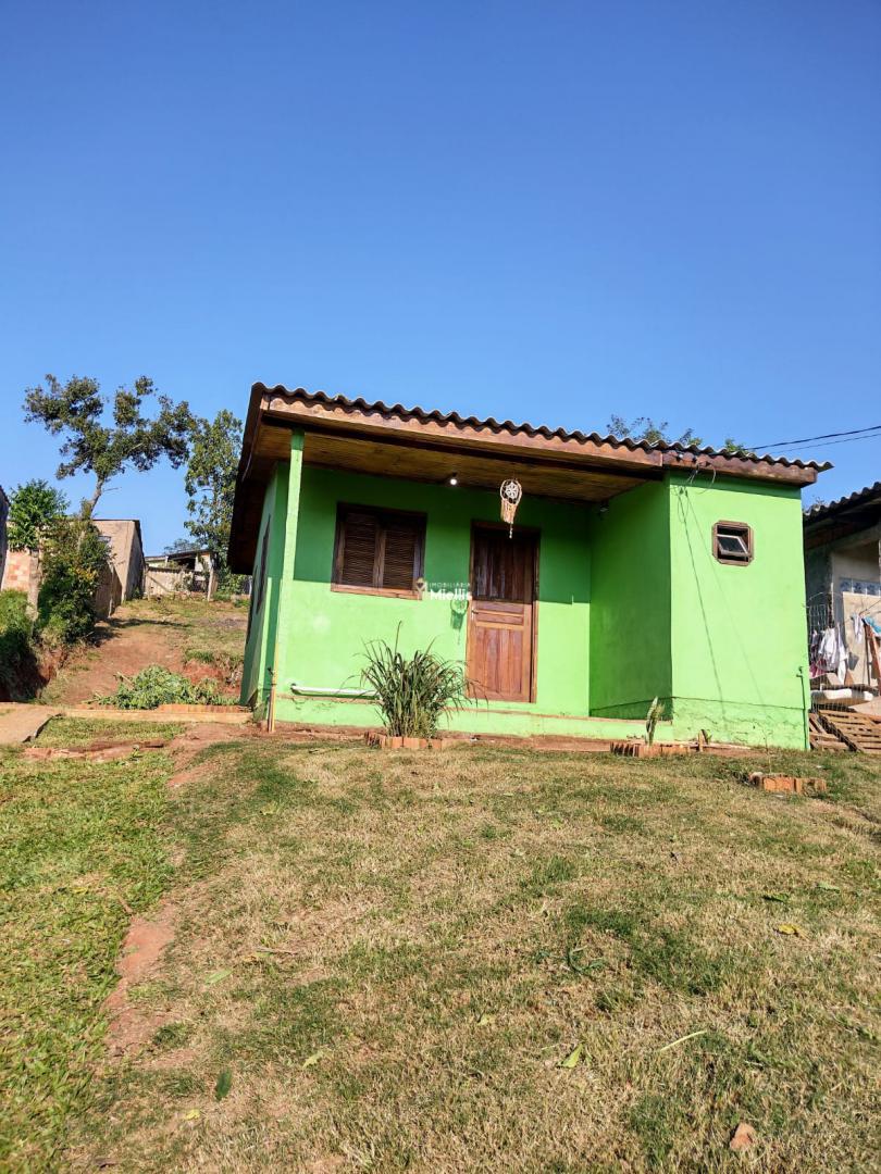 Casa à venda com 2 quartos, 500m² - Foto 2