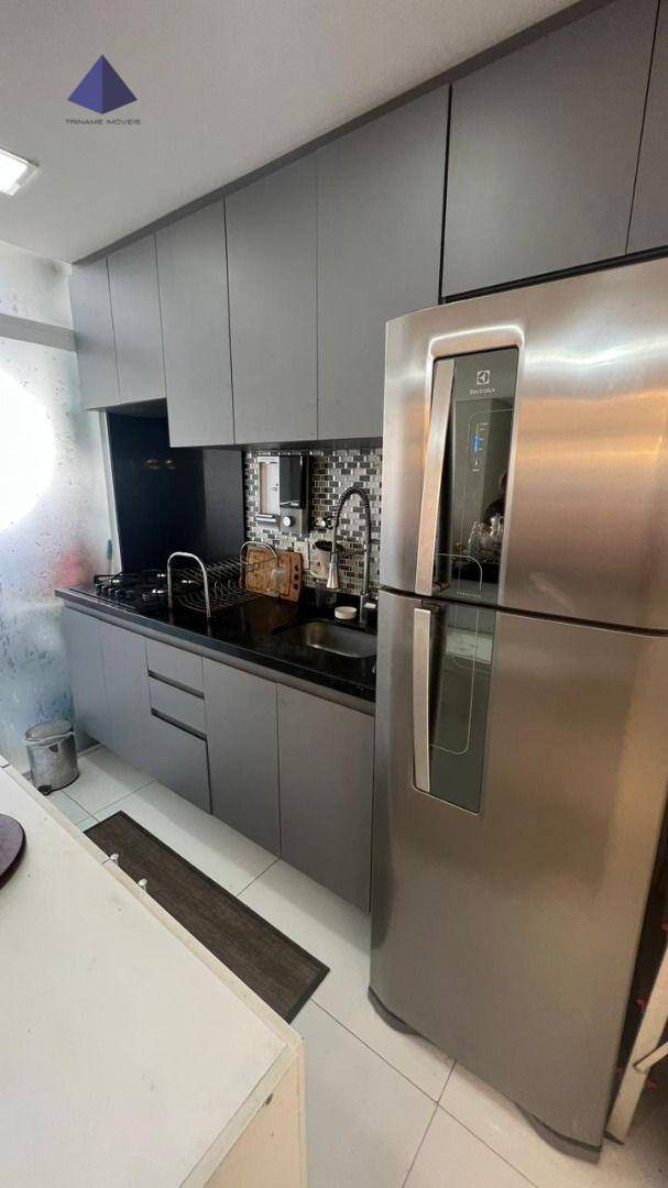 Apartamento à venda com 2 quartos, 83m² - Foto 12