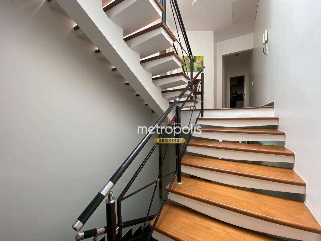 Sobrado à venda com 5 quartos, 311m² - Foto 27