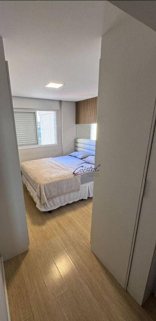 Apartamento à venda com 2 quartos, 64m² - Foto 3