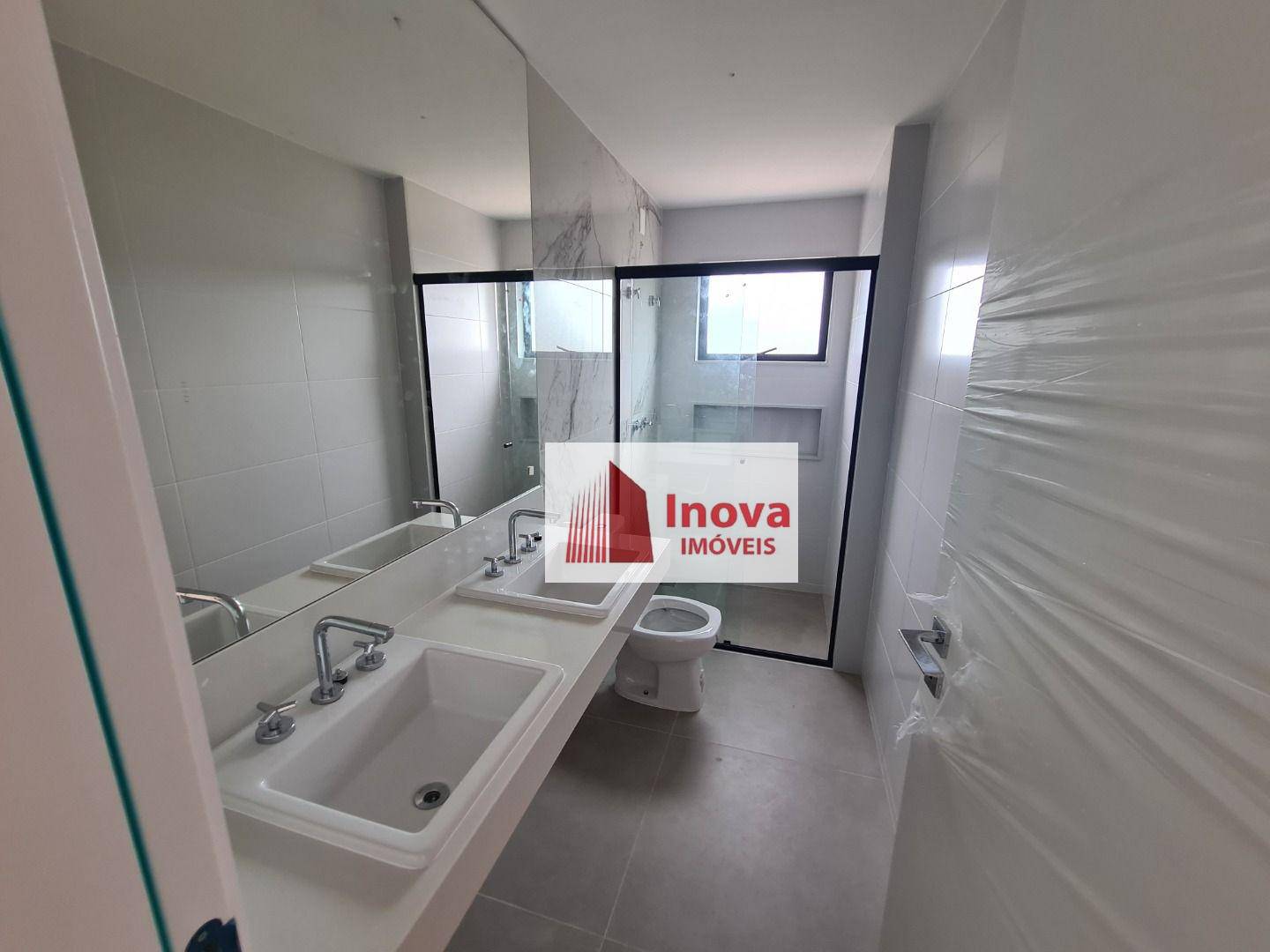 Apartamento à venda com 2 quartos, 100m² - Foto 16