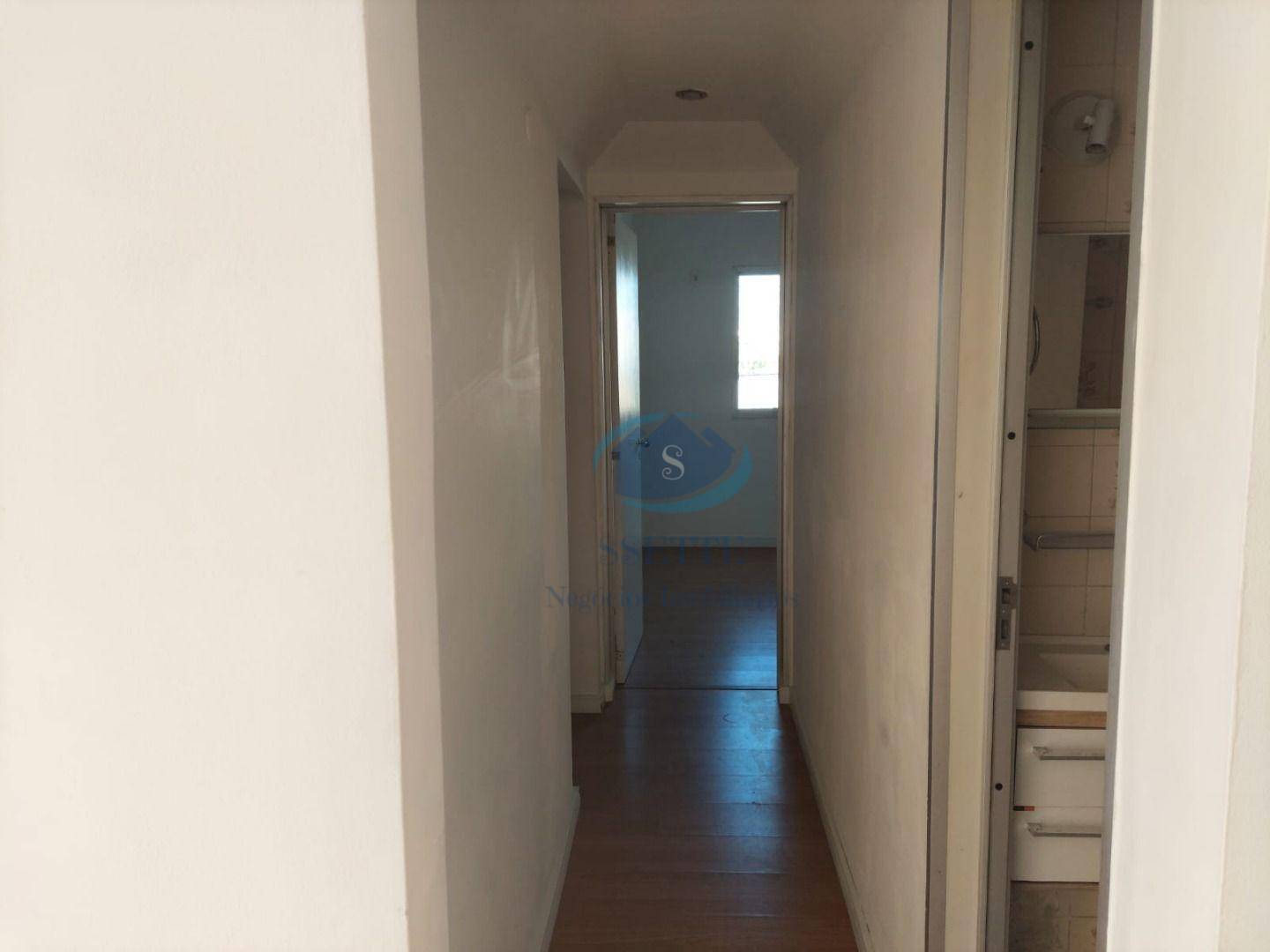 Apartamento à venda com 3 quartos, 65m² - Foto 4