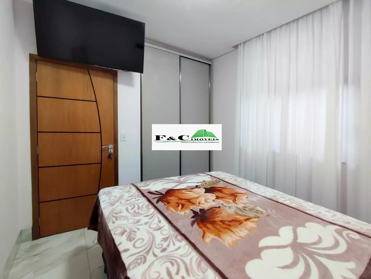 Casa de Condomínio para alugar com 4 quartos, 300m² - Foto 22