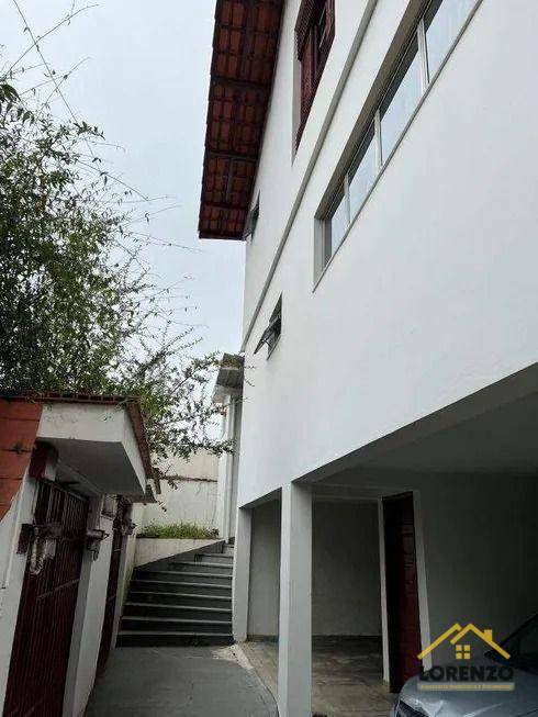 Sobrado à venda com 3 quartos, 217m² - Foto 18