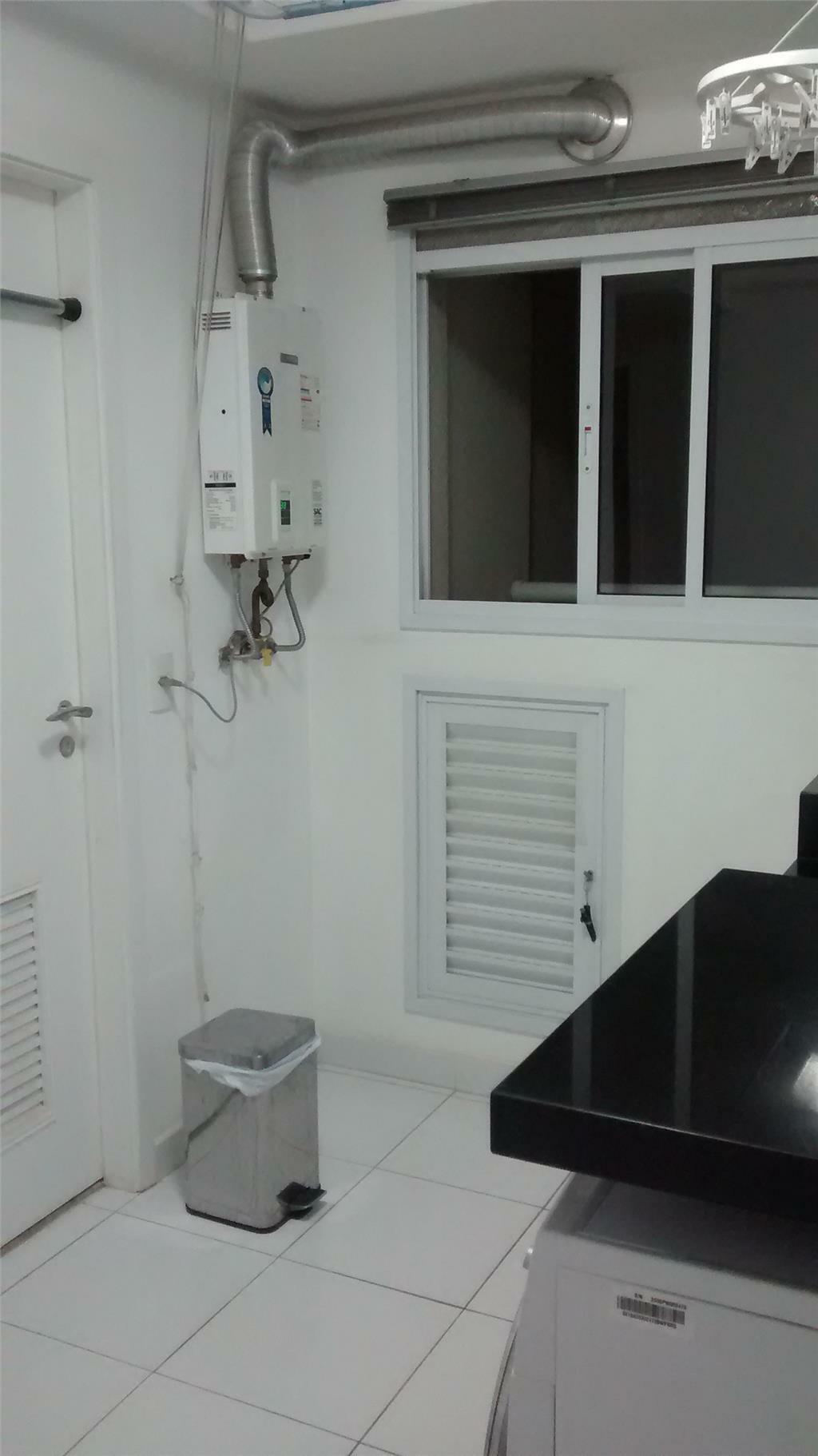 Apartamento à venda com 3 quartos, 234m² - Foto 17