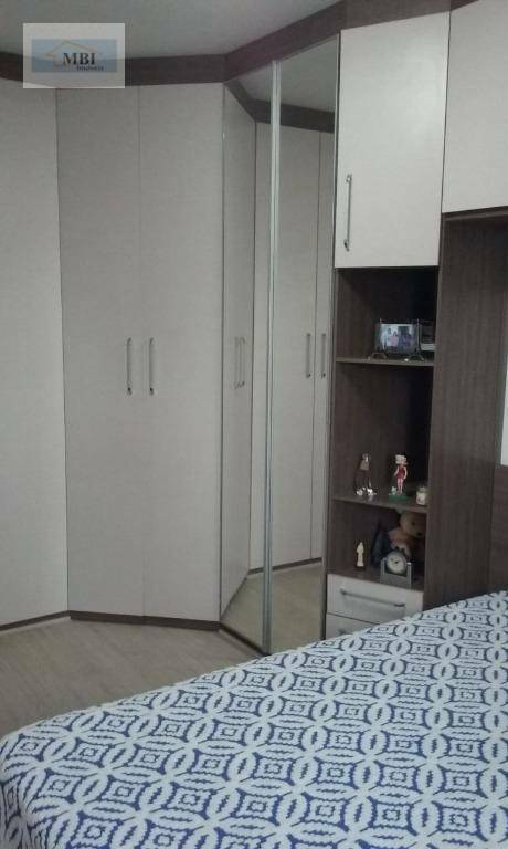 Apartamento à venda com 2 quartos, 70m² - Foto 18