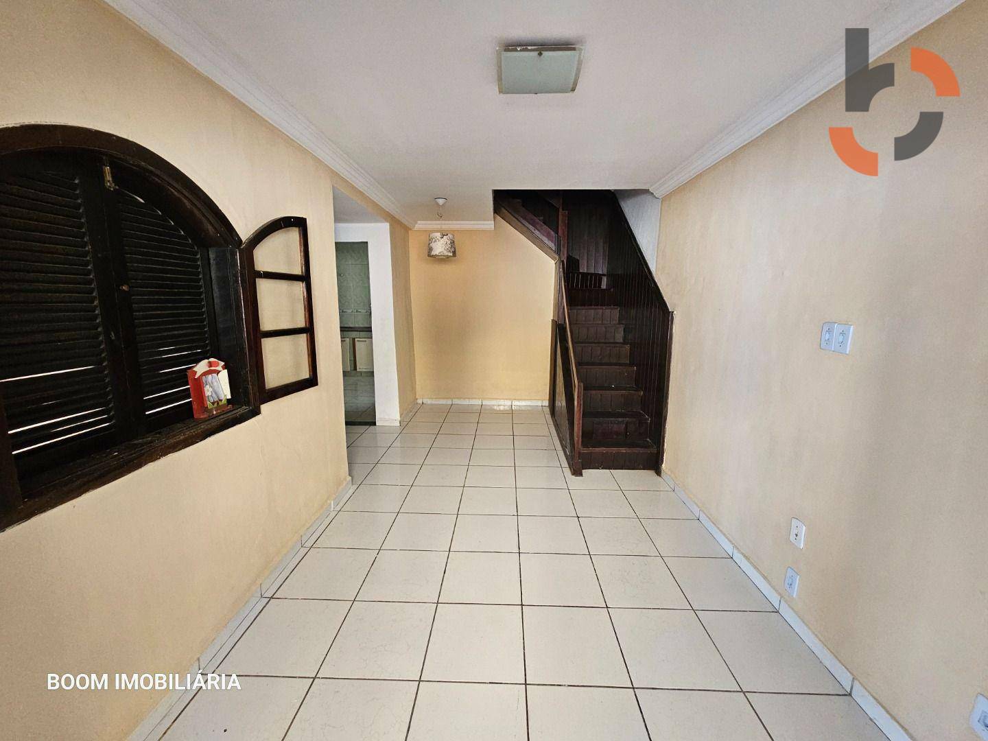 Casa à venda com 2 quartos, 92m² - Foto 6