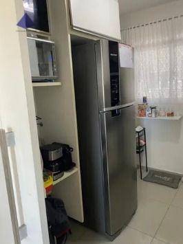 Apartamento à venda com 3 quartos, 68m² - Foto 4