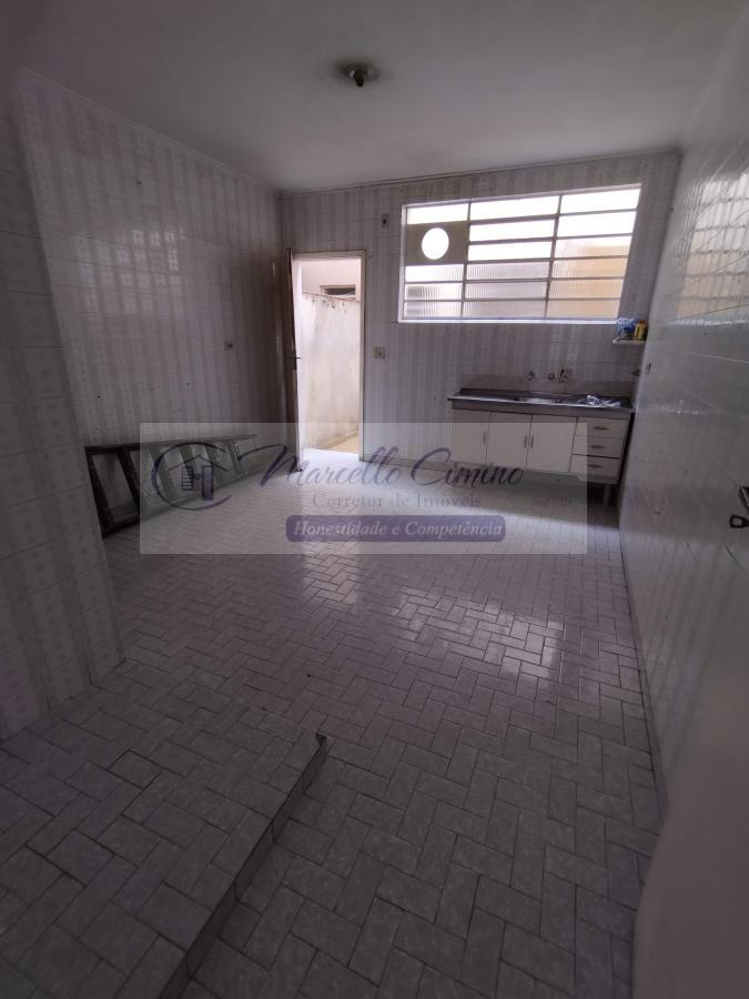 Sobrado à venda com 2 quartos, 80m² - Foto 4