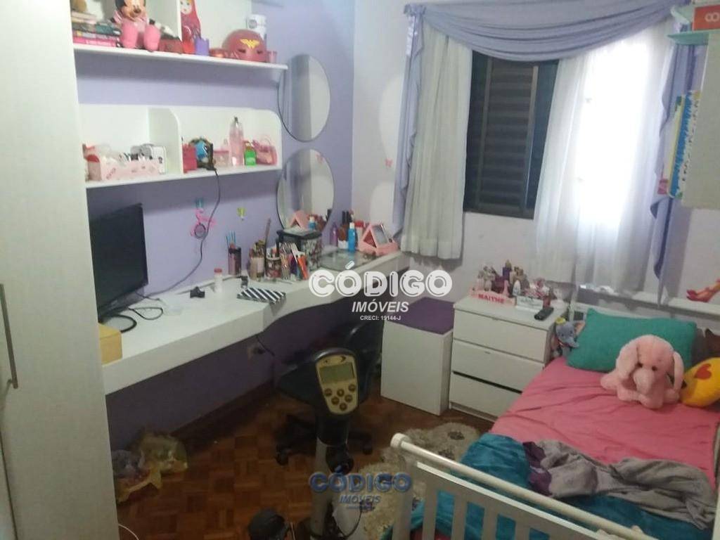 Apartamento à venda com 2 quartos, 74m² - Foto 27