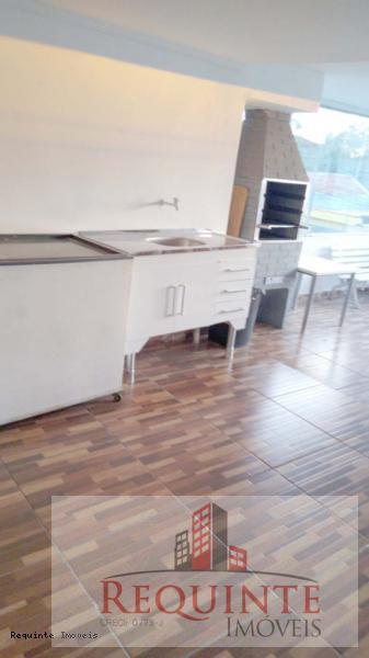 Sobrado à venda com 3 quartos, 250m² - Foto 2