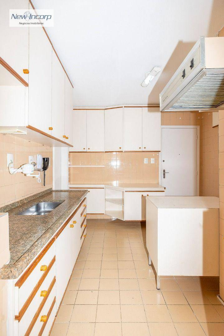 Apartamento à venda com 3 quartos, 95m² - Foto 11