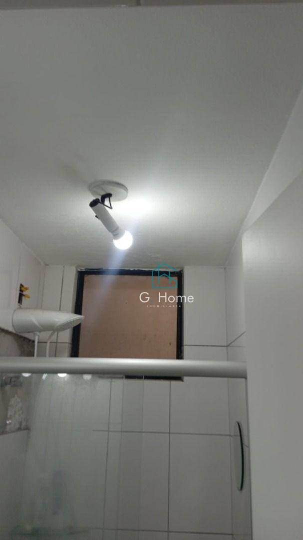 Apartamento à venda com 2 quartos, 40m² - Foto 10