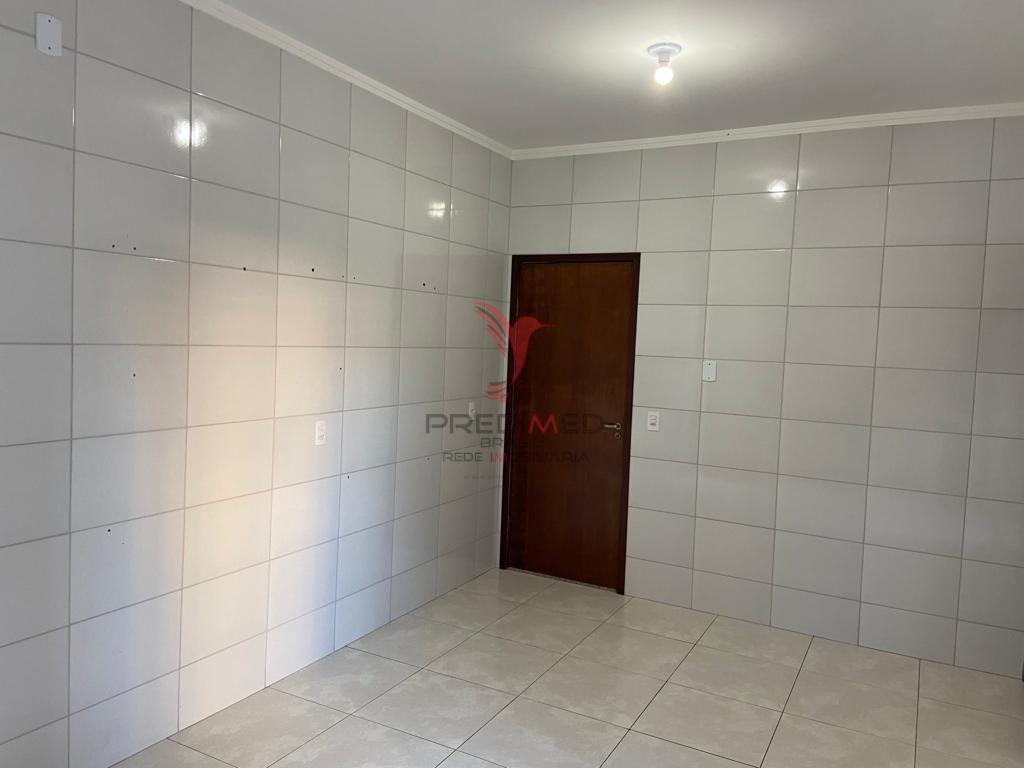 Casa à venda com 2 quartos, 172m² - Foto 10