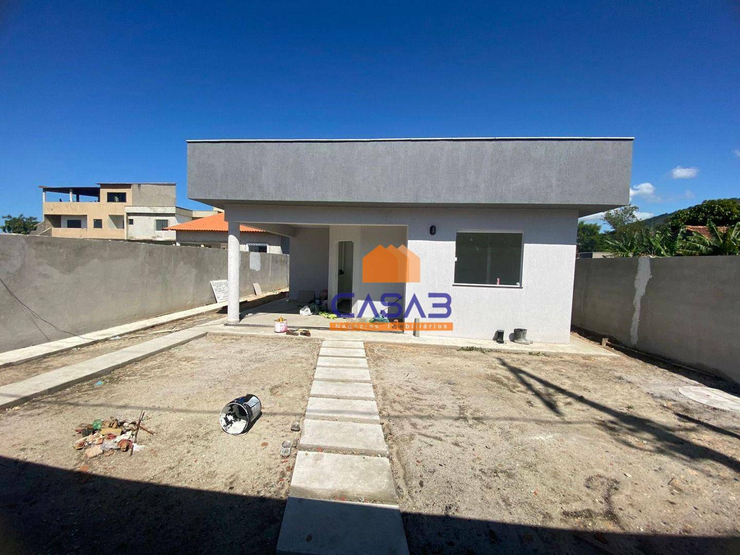 Casa à venda com 3 quartos, 98m² - Foto 2