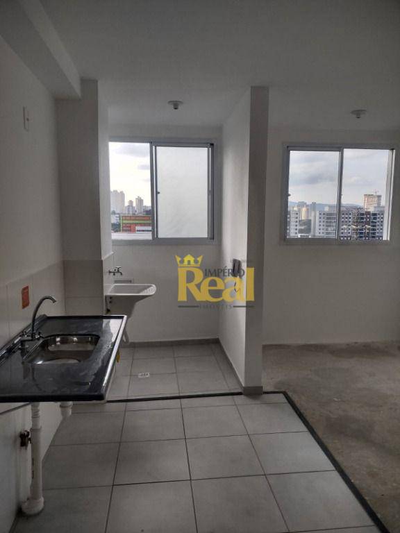 Apartamento à venda com 2 quartos, 42m² - Foto 4