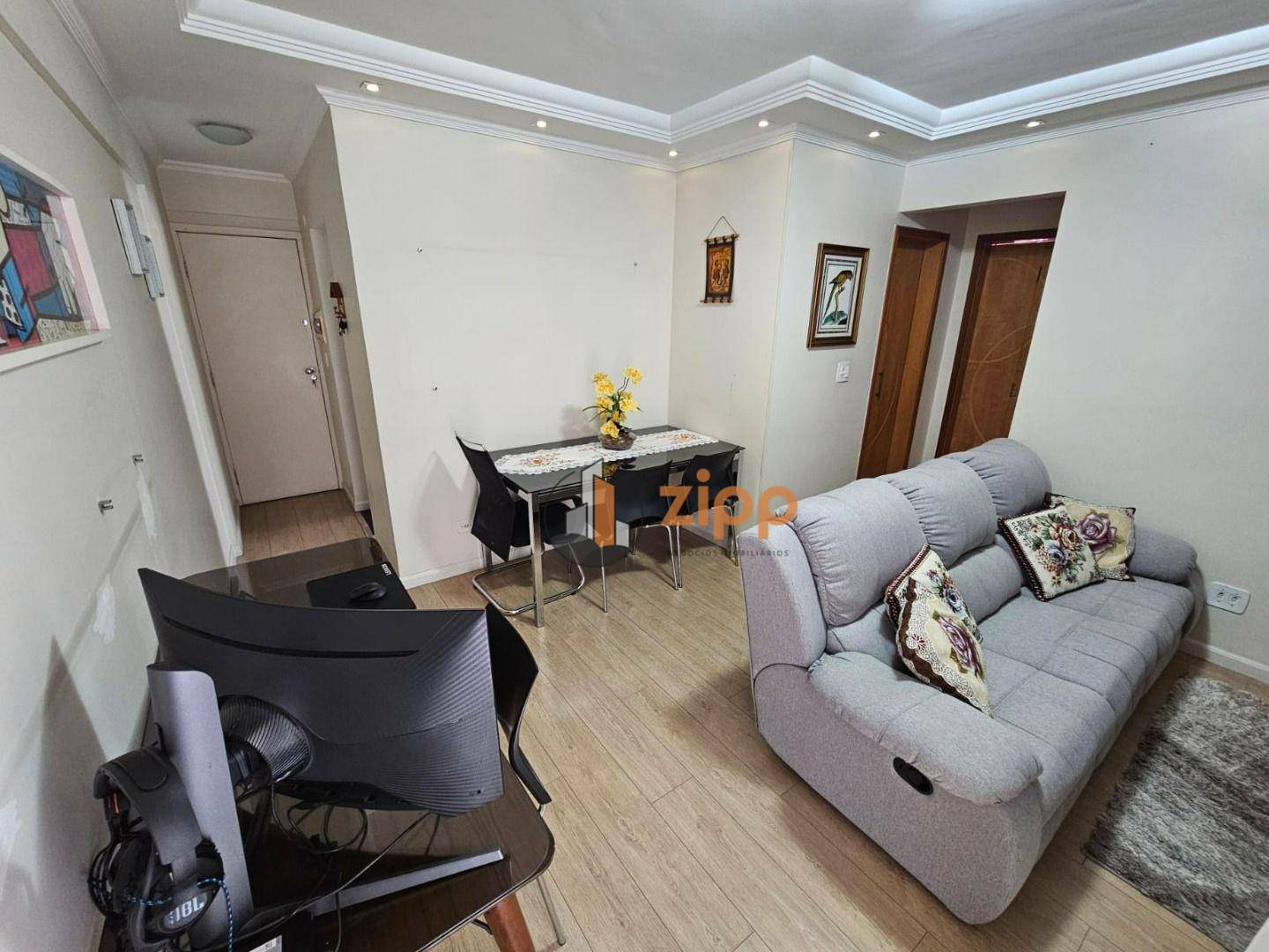 Apartamento à venda com 2 quartos, 47m² - Foto 4