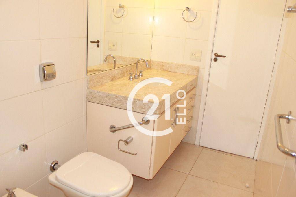 Apartamento para alugar com 3 quartos, 197m² - Foto 20