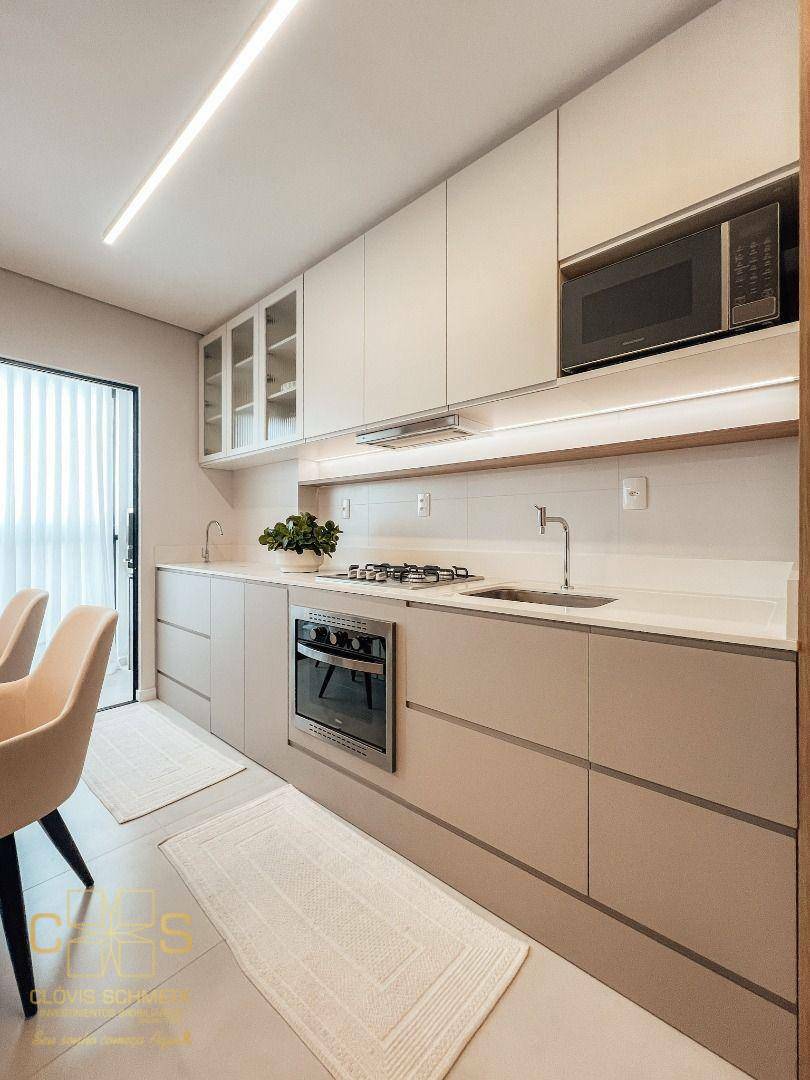 Apartamento à venda com 2 quartos, 55m² - Foto 42