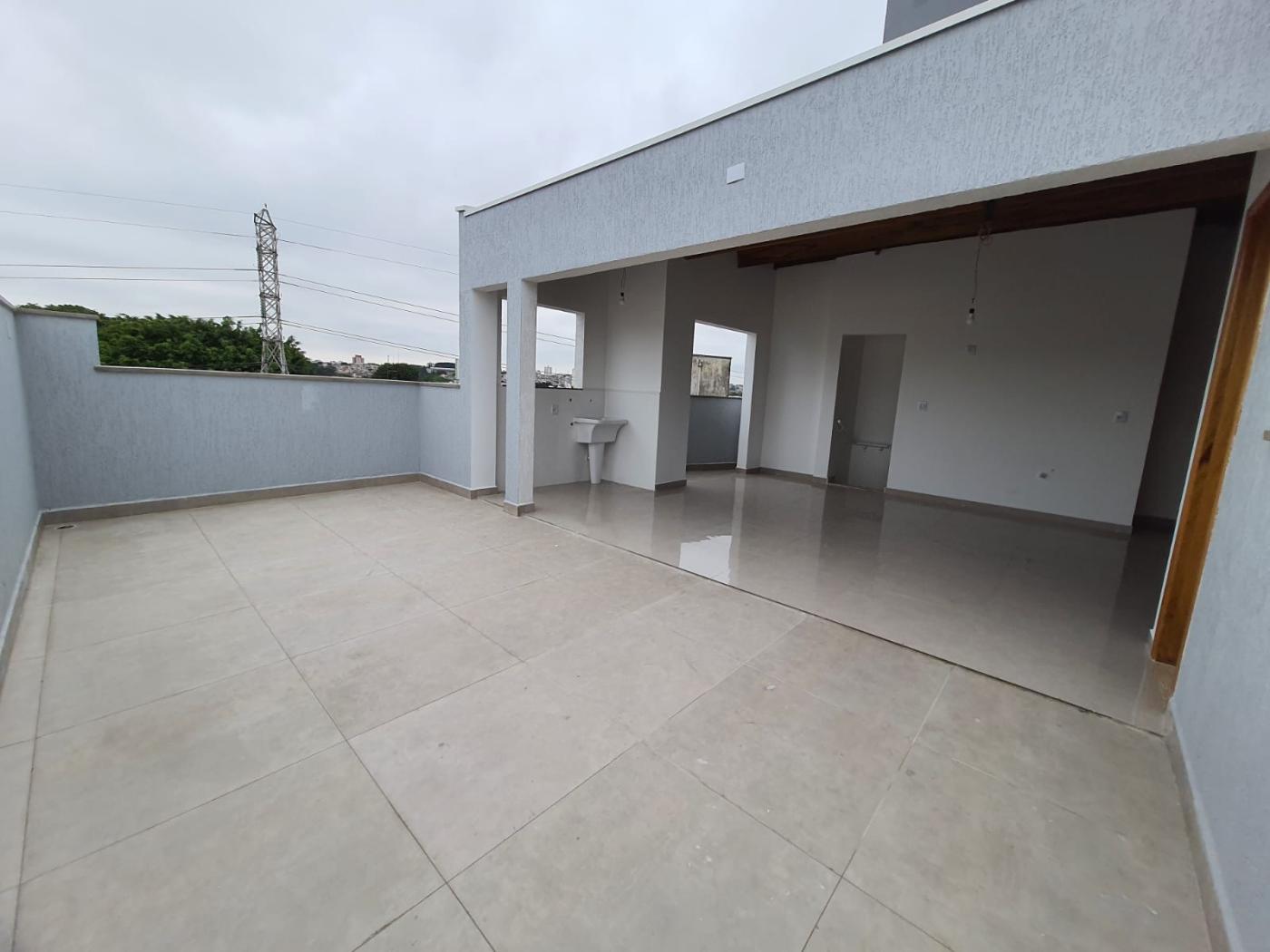 Cobertura à venda com 2 quartos, 112m² - Foto 2