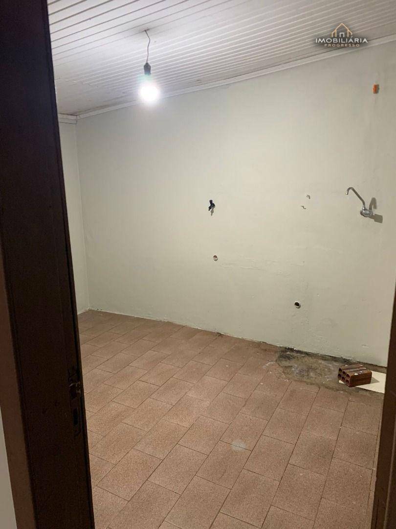 Casa à venda com 2 quartos, 82m² - Foto 13