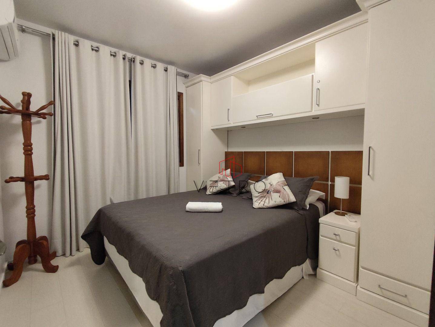 Apartamento à venda com 1 quarto, 52m² - Foto 8