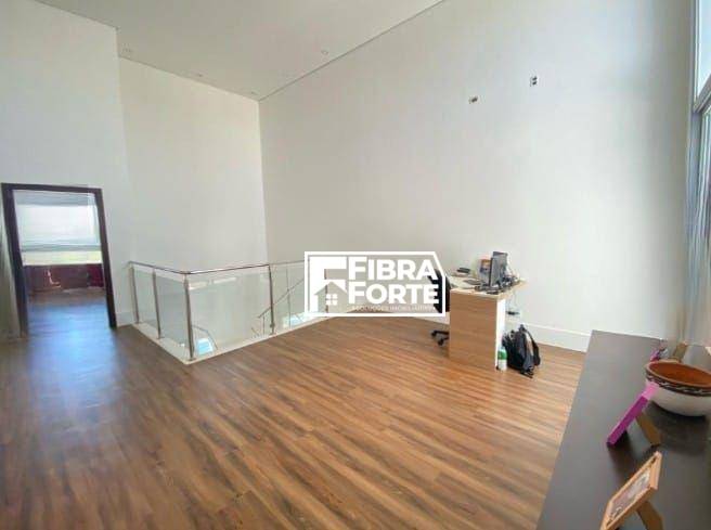 Casa de Condomínio para alugar com 3 quartos, 337m² - Foto 11