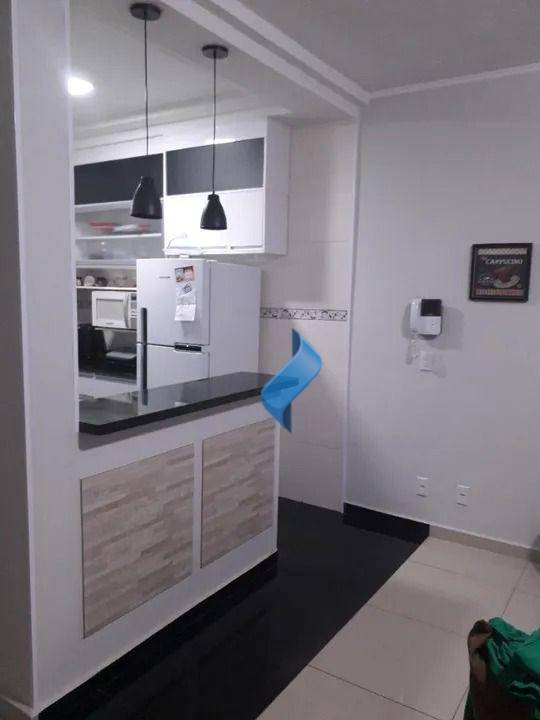 Casa à venda com 2 quartos, 150m² - Foto 2