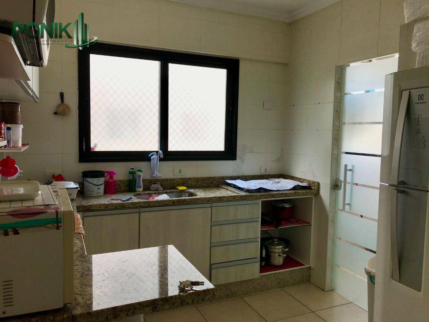 Apartamento à venda com 1 quarto, 60m² - Foto 5