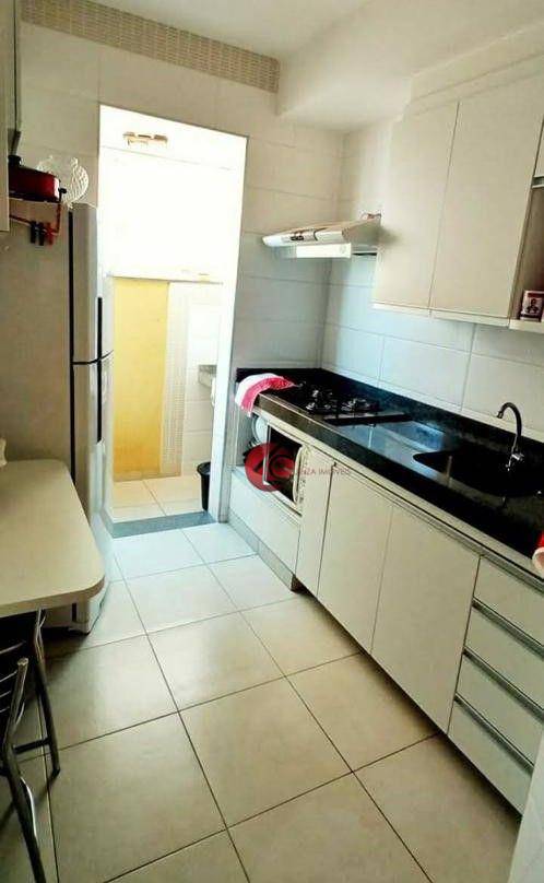 Apartamento à venda com 2 quartos, 58m² - Foto 3