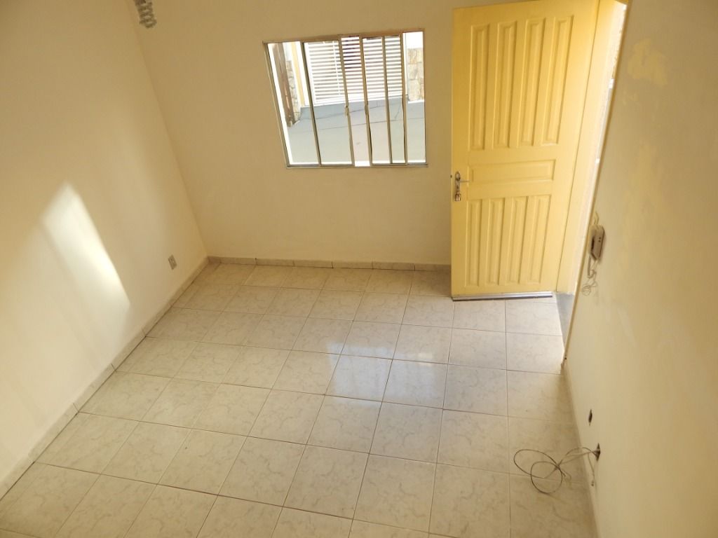 Sobrado para alugar com 2 quartos, 55m² - Foto 7