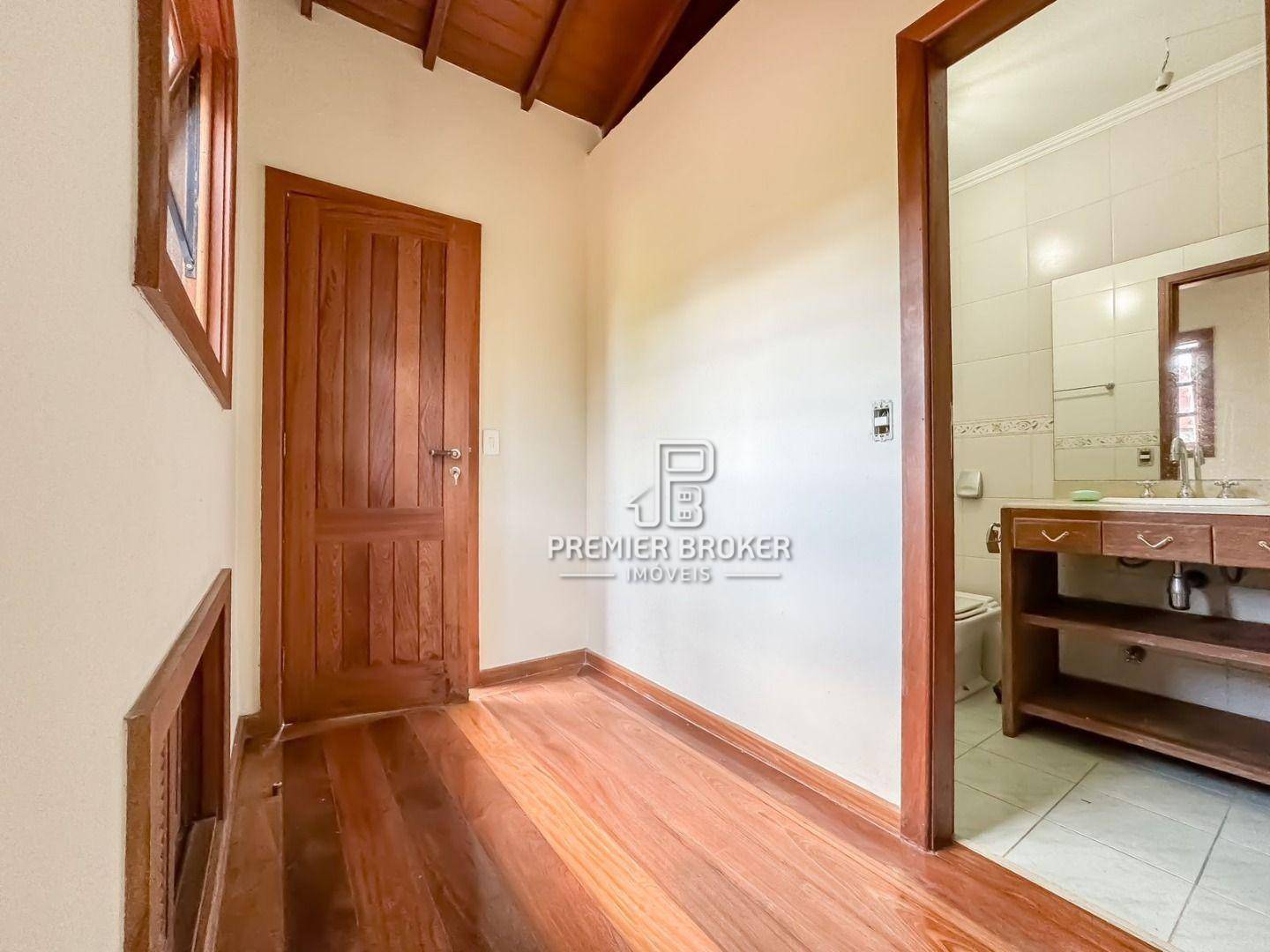 Casa de Condomínio à venda com 4 quartos, 276m² - Foto 20