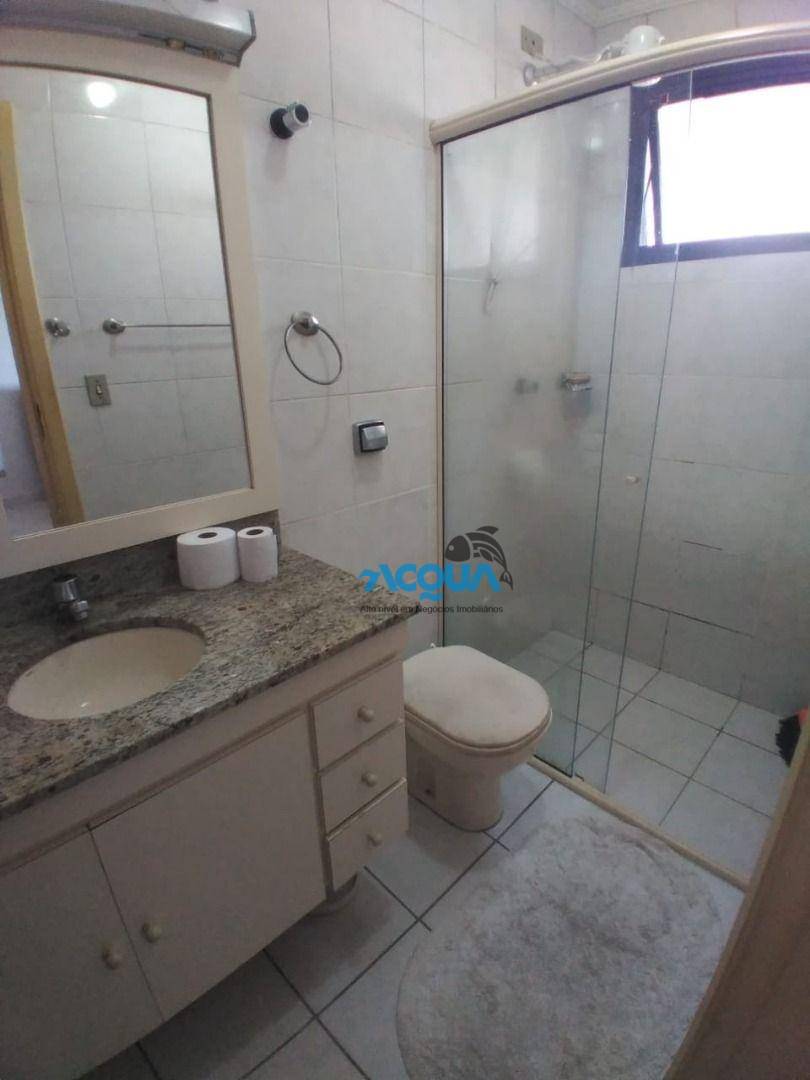 Apartamento para alugar com 3 quartos, 90m² - Foto 15